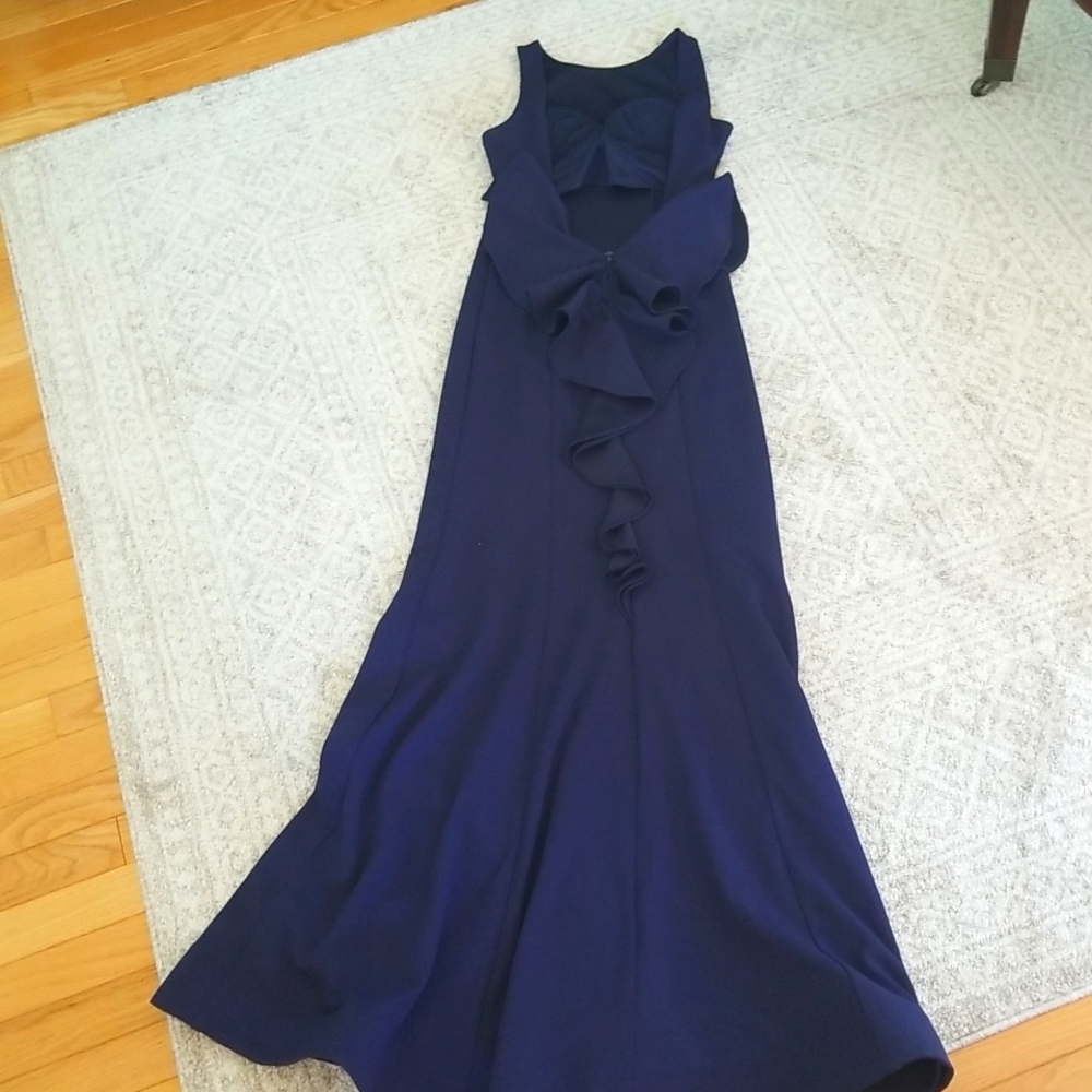 Prom Dress - Picture 4 of 11